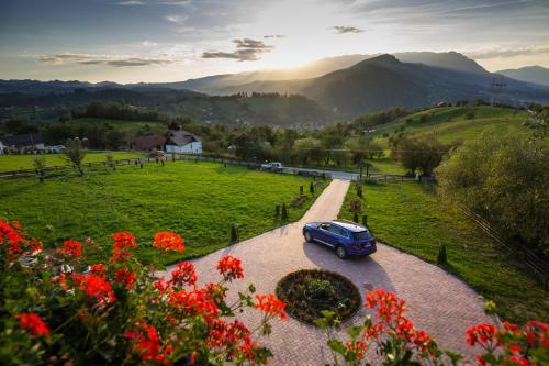 Hostal Bran Monte Crai Chalet