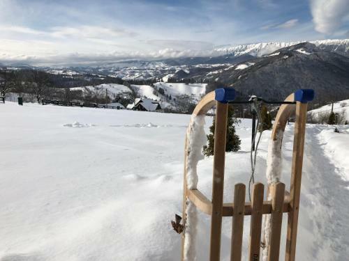Hostal Bran Monte Crai Chalet