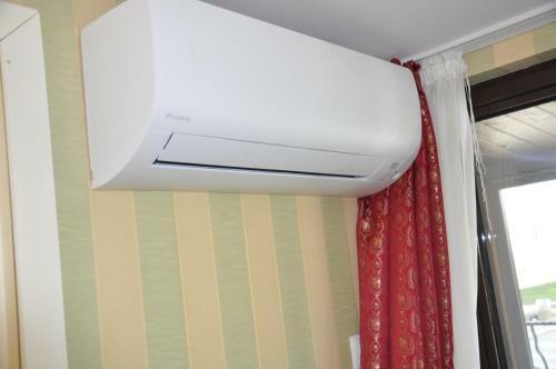 Hostal Pensiunea Reset Club