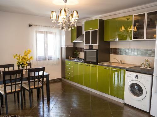 Casa Bella Apartments