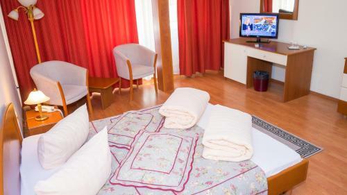 Hotel Tex Club