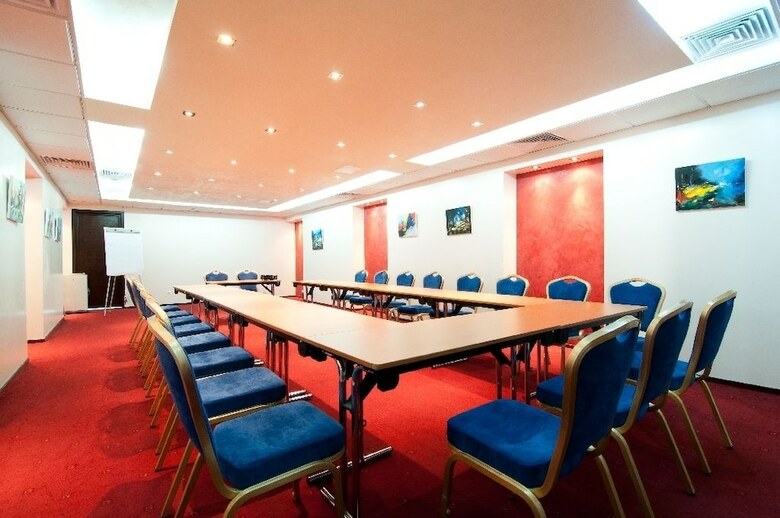 Hotel Rapsodia City Center