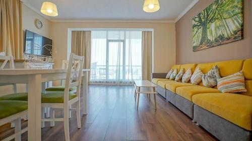 Central Maximus Apartment