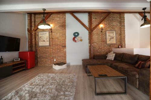 Sierra - Northstar Apartments