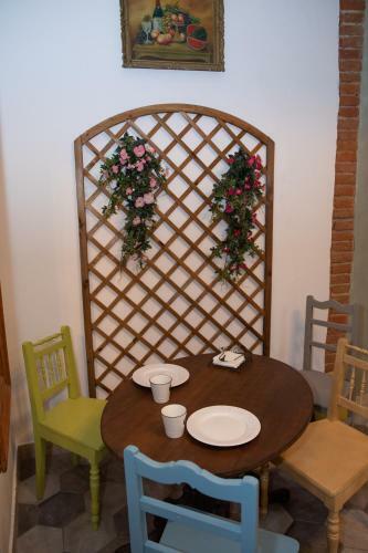 Bed & Breakfast 1881 Old City Apartments
