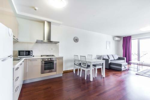Luxury Apartment Bucharest Mall Area