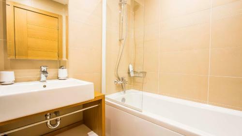 Luxury Apartment Bucharest Mall Area