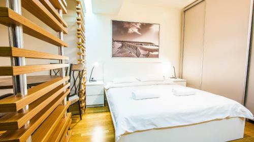 Luxury Apartment Bucharest Mall Area