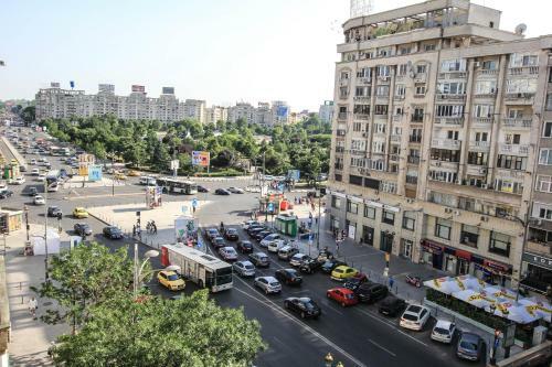 100 Sqm Luxury Apartment, Unirii Square
