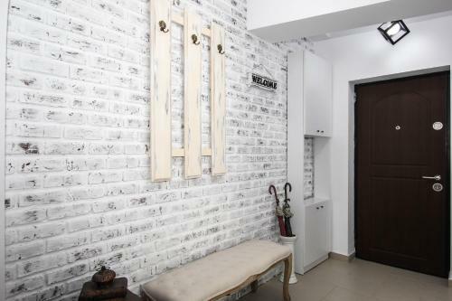 100 Sqm Luxury Apartment, Unirii Square