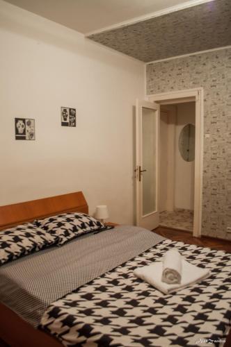 Apartment Strada Sm�rdan 18