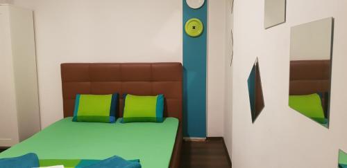 Apartment Strada Sm�rdan 18