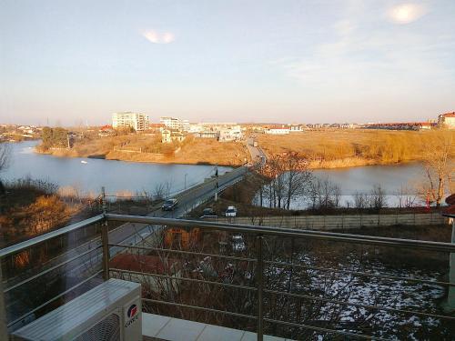 Apartamento Tracia By Pipera Lake Apts.