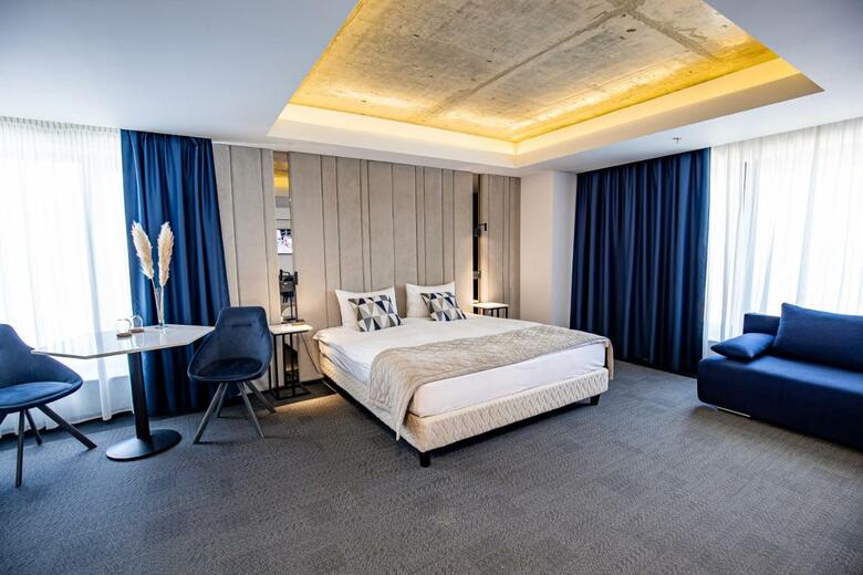 Union Plaza Hotel