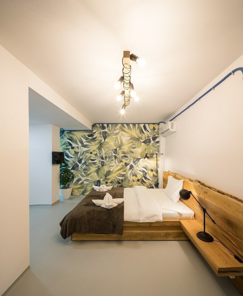 Omega House Hotel