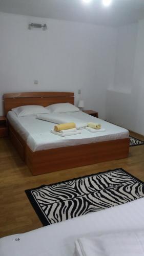 Hostal Casa Floare De Colt