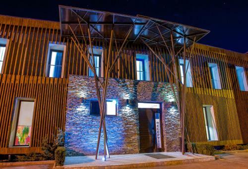 Hostal Pensiunea La Broscuta