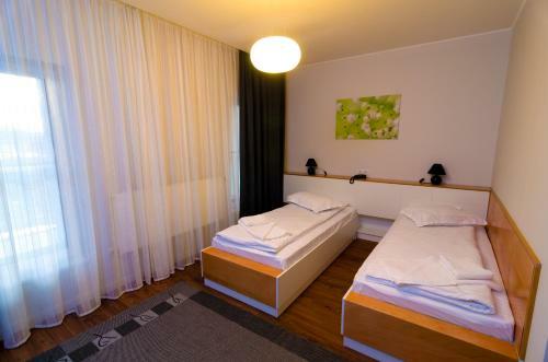 Hostal Pensiunea La Broscuta