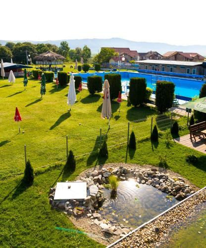 Hostal Pensiunea La Broscuta