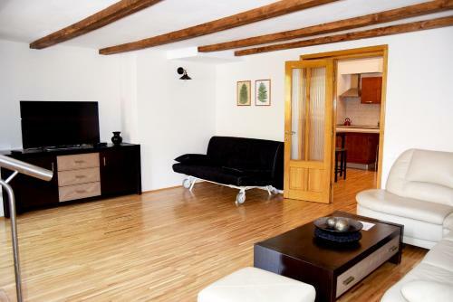 Contessa Central Apartment