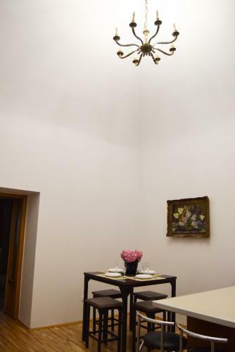 Contessa Central Apartment