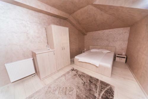 Hostal Nelana Guest House