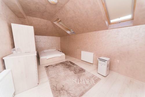 Hostal Nelana Guest House