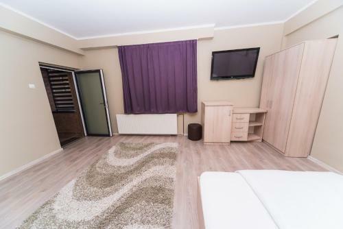 Hostal Nelana Guest House