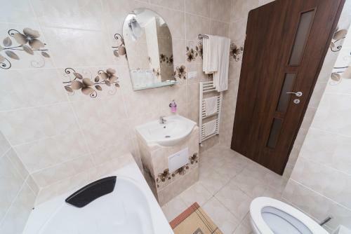 Hostal Nelana Guest House