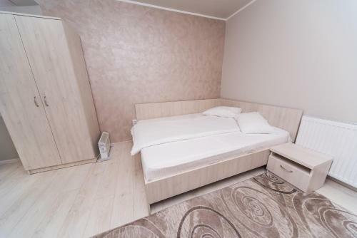 Hostal Nelana Guest House