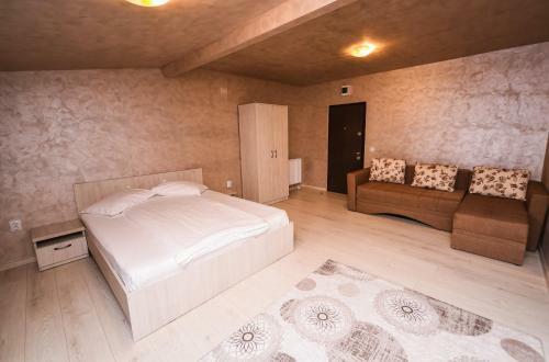 Hostal Nelana Guest House