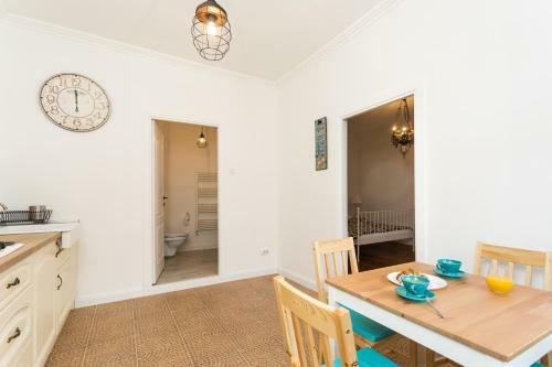 Apartamento Downtown White Classic
