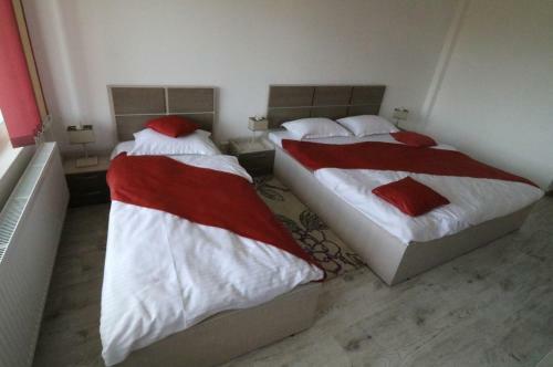 Hostal Pension Raza De Soare
