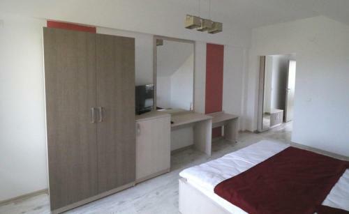 Hostal Pension Raza De Soare
