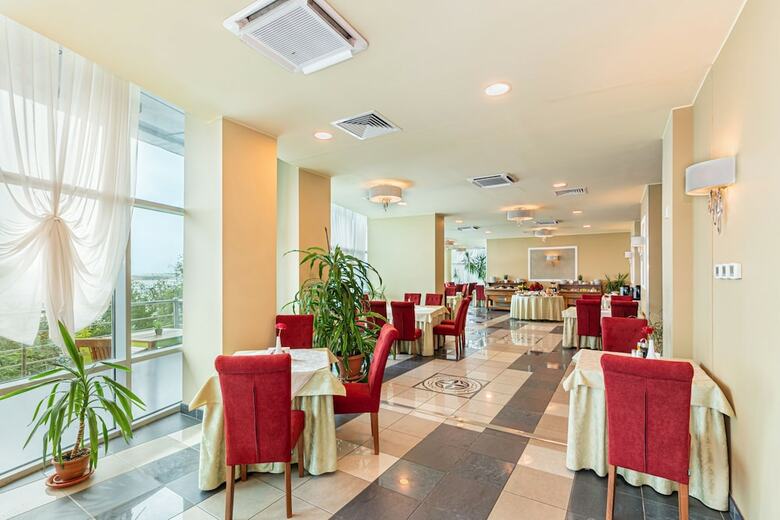 Vega Hotel