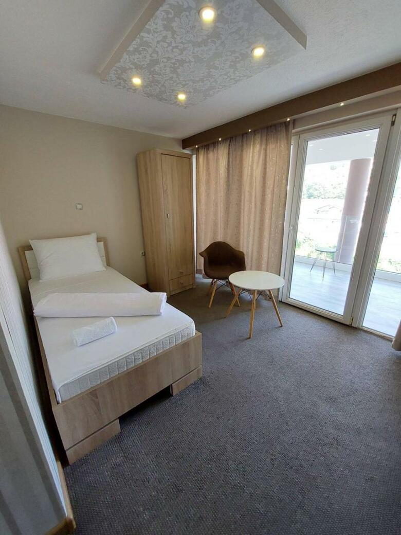 Motel Bajra