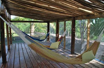 Hotel De Caba�as Ecologicas El Chital
