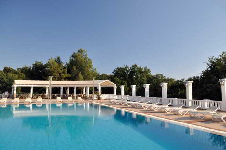 Hotel Funtana Resort