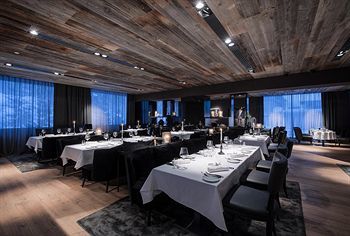 Zhero Hotel