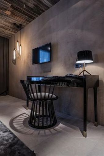 Zhero Hotel