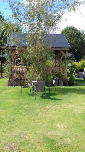 Bed & Breakfast Woodlands Guesthouse