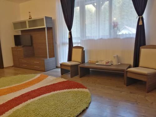 Hostal Casa Cu Flori