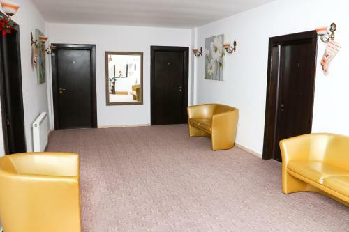 Hostal Casa Cu Flori
