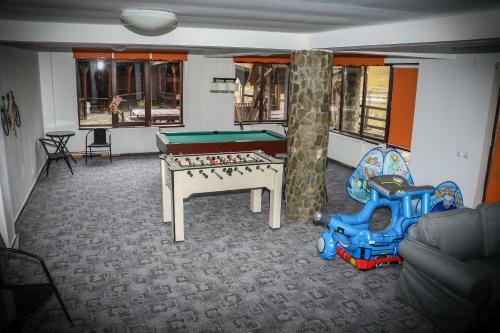 Hostal Casa Cu Flori