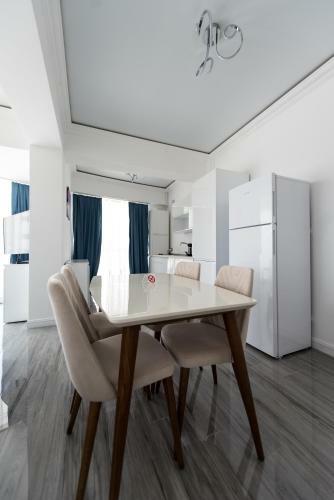 Apartamento White Tower Mamaia