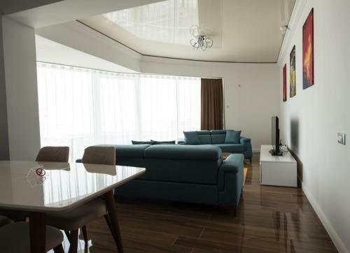 Apartamento White Tower Mamaia