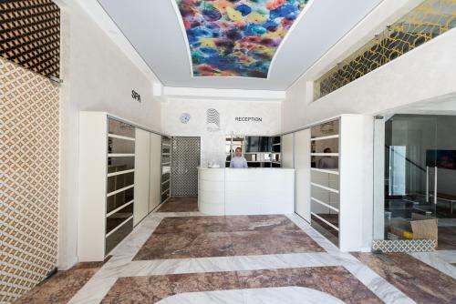 Apartamento White Tower Mamaia