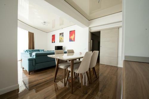 Apartamento White Tower Mamaia