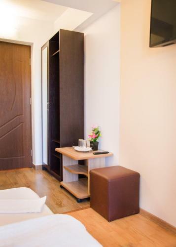 Hostal Pensiunea Krystinne