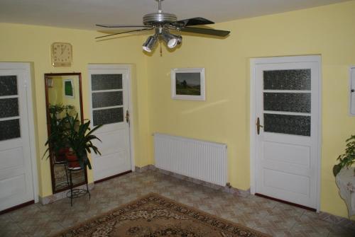 Hostal Pensiunea Alecsandra
